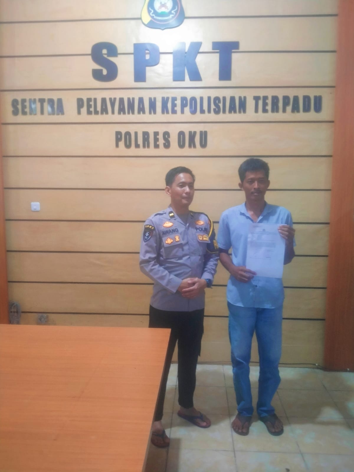 PENCURIAN BUAH SAWIT DI PERKEBUNAN MITRA OGAN KEC.SEMIDANG AJI, JUNAEDI BUAT LAPORAN KE POLRES OKU